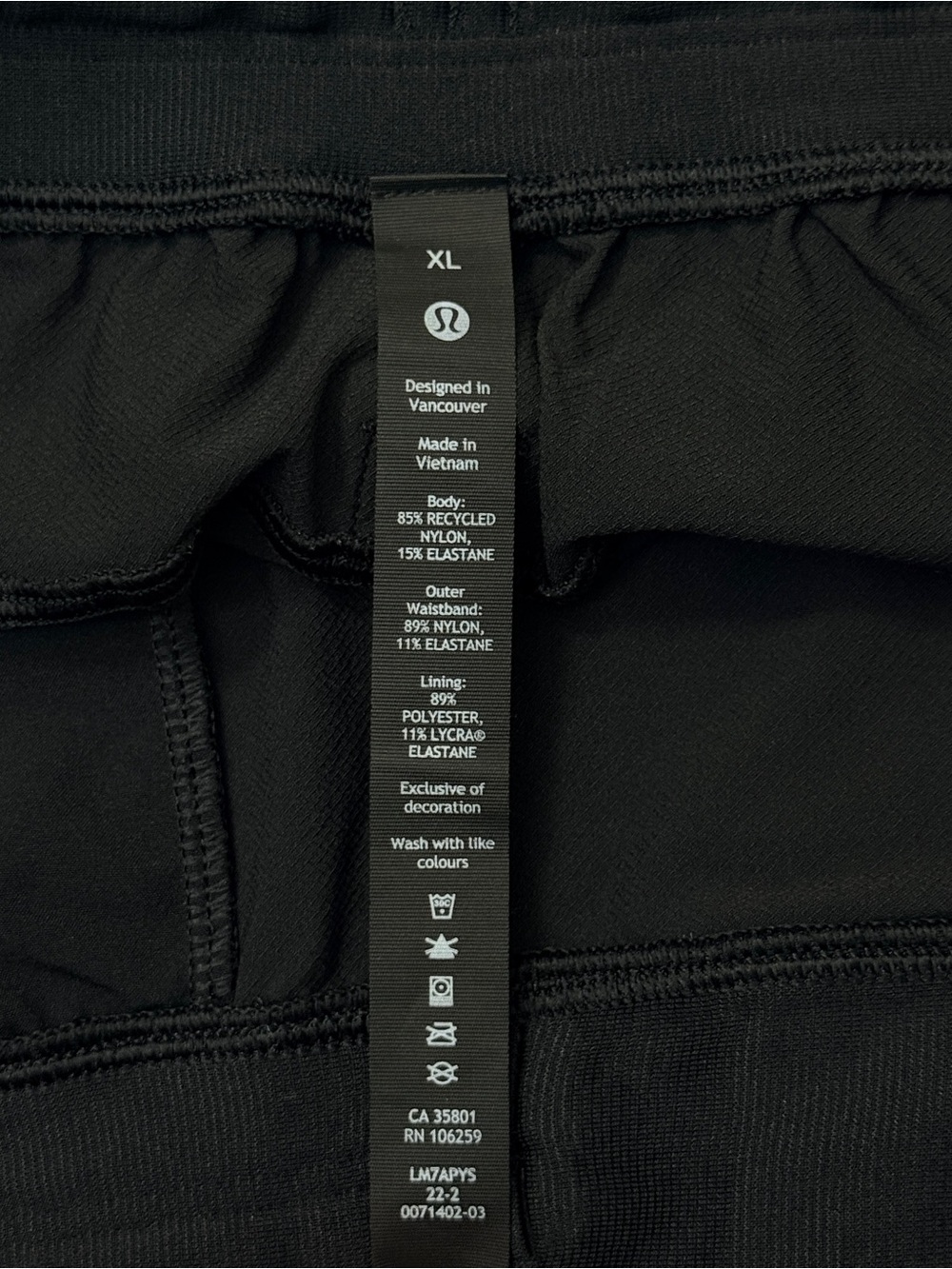Lululemon Men''s License to Train Black Linerless 7'' Shorts Sz XL Gym Fitness - Picture 2 of 12